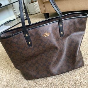 Zip Top Coach Tote Bag